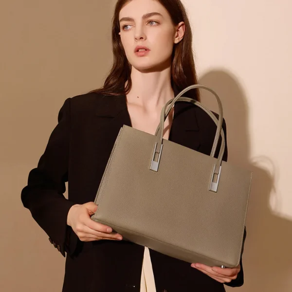 2023 Summer New Tote One-shoulder Genuine Leather Women's Bags Fashion Commute Handbags High Quality Shoulder Bag
