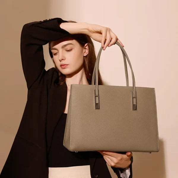 2023 Summer New Tote One-shoulder Genuine Leather Women's Bags Fashion Commute Handbags High Quality Shoulder Bag