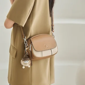 Retro-Tofu-Small-Square-Shoulder-Bag-Messenger-Female-Real-Leather-Flap-Handbag-2023New-Round-Crossbody-Shoulder-1